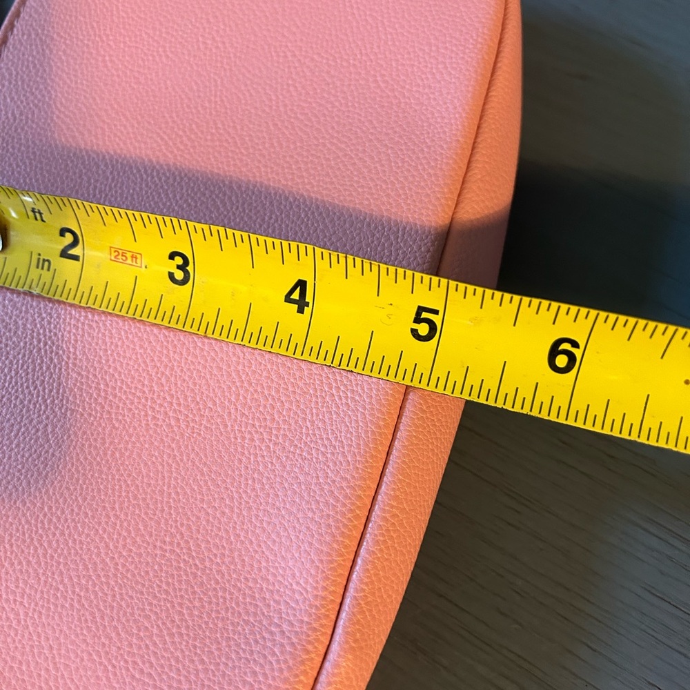 Forever 21 Pink Shoulder Bag with Gold Chain - Picture 5 of 6